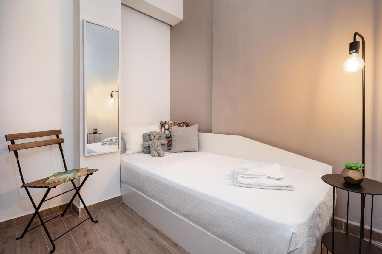 Mystique 2 Bd Aparment By Blupine Apartman Athén Kültér fotó